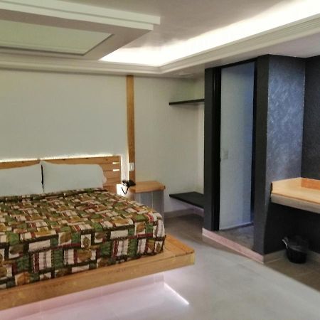 Motel Oasis Mexico Tlalnepantla  Ngoại thất bức ảnh